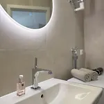 Lovely Style 아파트